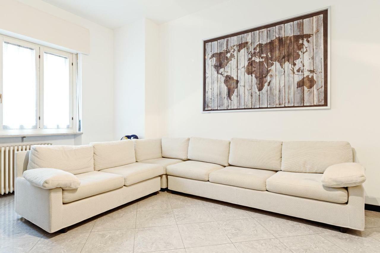 S. Maria Valle Central Roomy Flat Mailand Exterior foto